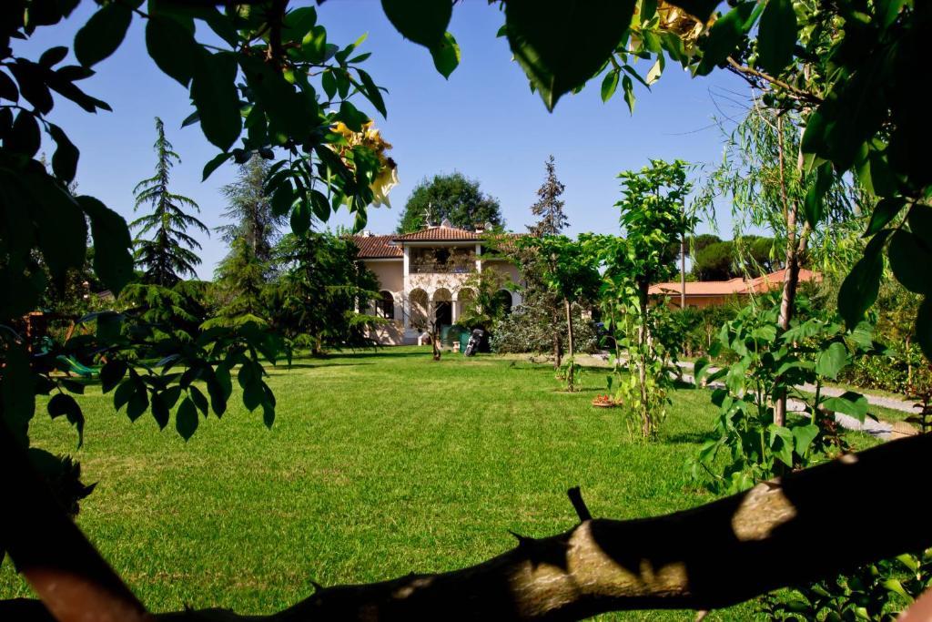 La Coralia B&B Massa  Buitenkant foto